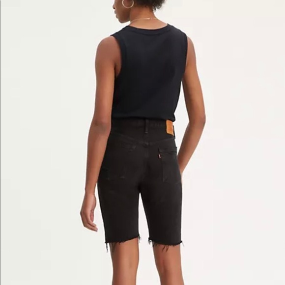 Levi’s High Waisted Jean Shorts - Picture 2 of 10